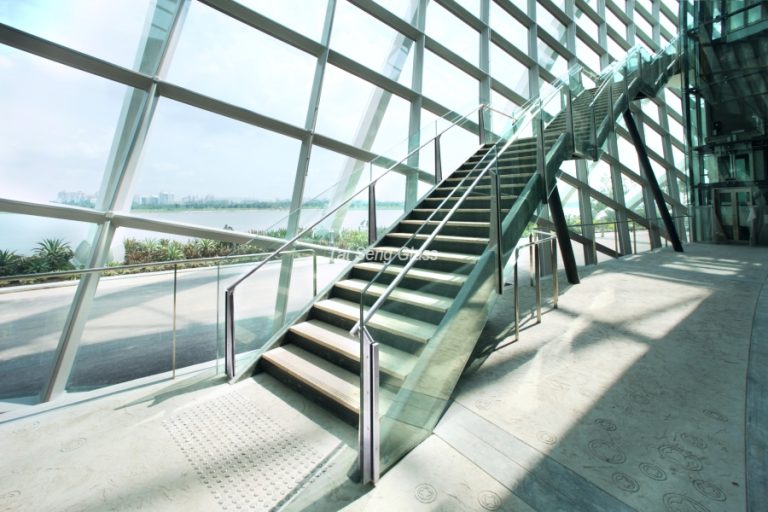 Tat-Seng-Glass-GardensByTheBay-Stainless-Steel-Glass-Railings-1