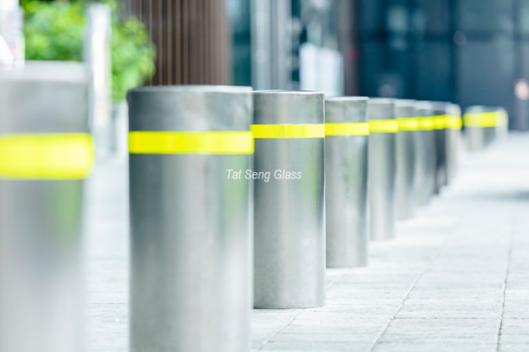 Tat-Seng-Glass-Marina-One-Stainless-Steel-Bollards-@-Drop-Off-Points